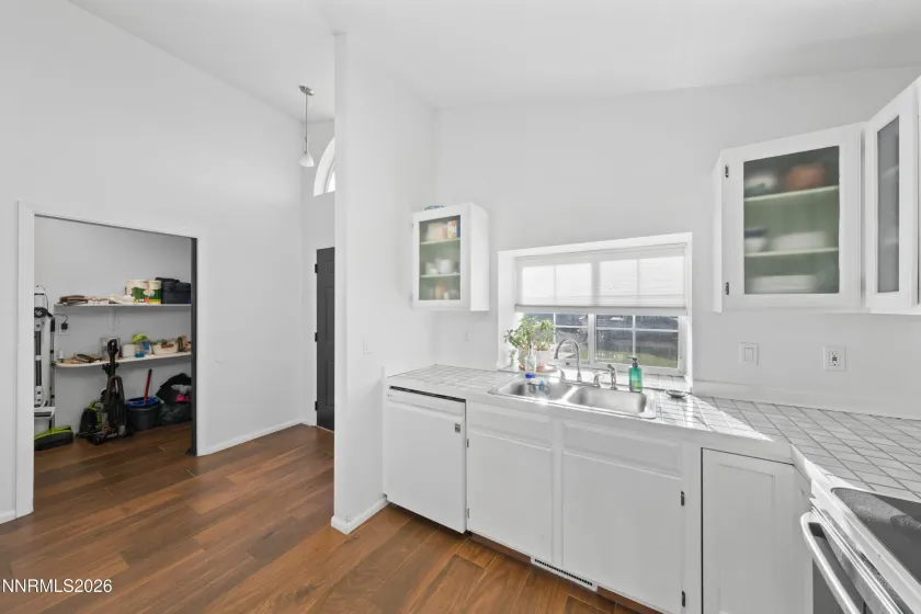 1041 Deena, Fallon, Nevada 89406, 2 Bedrooms Bedrooms, ,2 BathroomsBathrooms,Residential,Residential,Deena,0,260012652