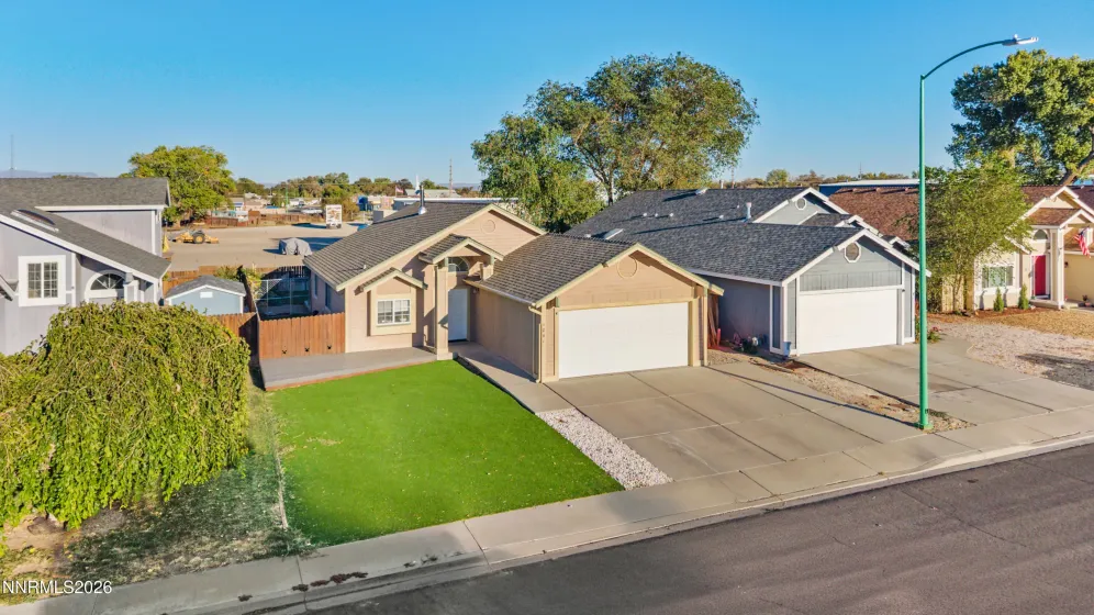 1041 Deena, Fallon, Nevada 89406, 2 Bedrooms Bedrooms, ,2 BathroomsBathrooms,Residential,Residential,Deena,0,260012652