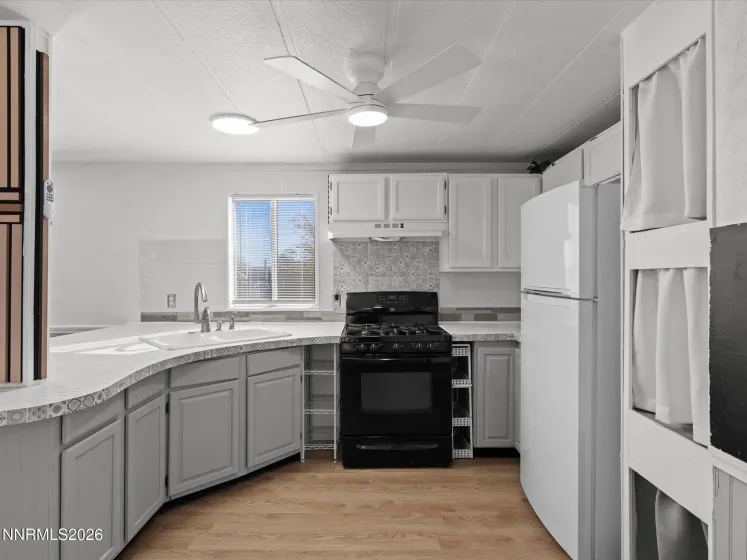 2590 Tonopah, Silver Springs, Nevada 89429, 2 Bedrooms Bedrooms, ,2 BathroomsBathrooms,Residential,Residential,Tonopah,0,260012653