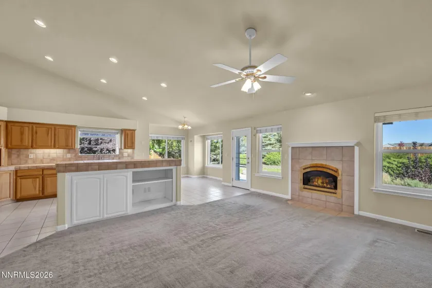 1138 Country Club, Minden, Nevada 89423, 3 Bedrooms Bedrooms, ,2 BathroomsBathrooms,Residential,Residential,Country Club,0,260012654