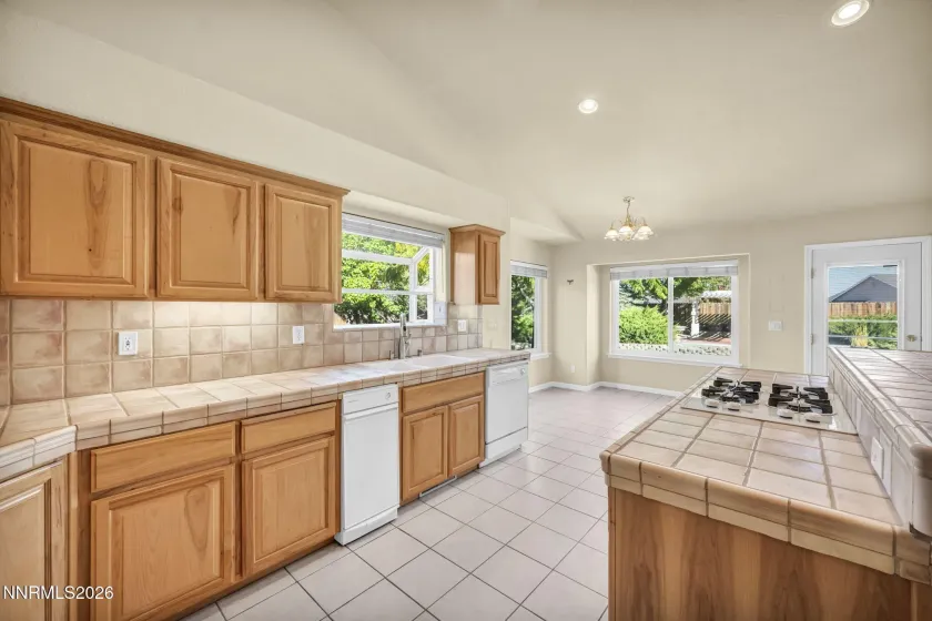 1138 Country Club, Minden, Nevada 89423, 3 Bedrooms Bedrooms, ,2 BathroomsBathrooms,Residential,Residential,Country Club,0,260012654