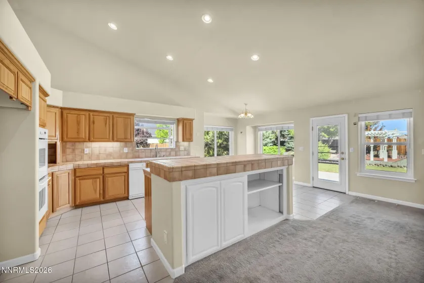 1138 Country Club, Minden, Nevada 89423, 3 Bedrooms Bedrooms, ,2 BathroomsBathrooms,Residential,Residential,Country Club,0,260012654
