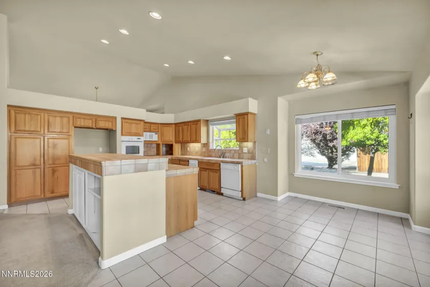 1138 Country Club, Minden, Nevada 89423, 3 Bedrooms Bedrooms, ,2 BathroomsBathrooms,Residential,Residential,Country Club,0,260012654