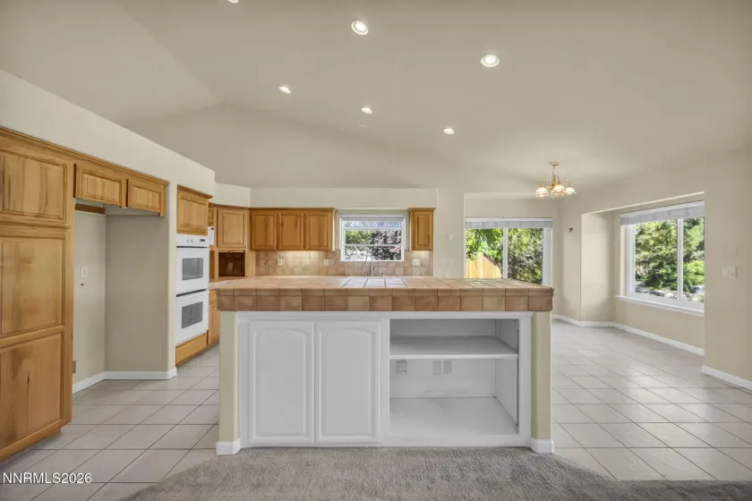 1138 Country Club, Minden, Nevada 89423, 3 Bedrooms Bedrooms, ,2 BathroomsBathrooms,Residential,Residential,Country Club,0,260012654