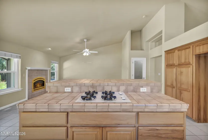 1138 Country Club, Minden, Nevada 89423, 3 Bedrooms Bedrooms, ,2 BathroomsBathrooms,Residential,Residential,Country Club,0,260012654