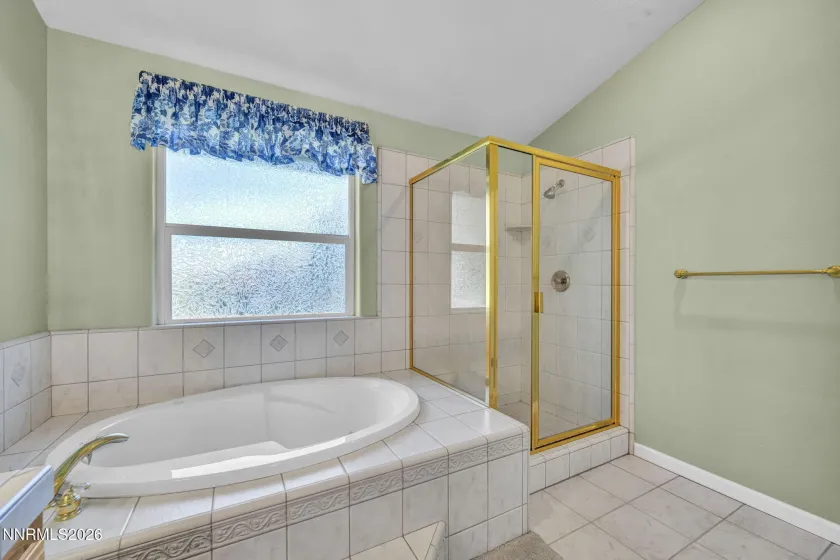 1138 Country Club, Minden, Nevada 89423, 3 Bedrooms Bedrooms, ,2 BathroomsBathrooms,Residential,Residential,Country Club,0,260012654