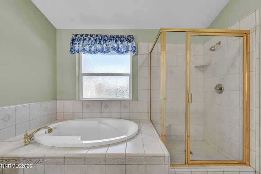 1138 Country Club, Minden, Nevada 89423, 3 Bedrooms Bedrooms, ,2 BathroomsBathrooms,Residential,Residential,Country Club,0,260012654
