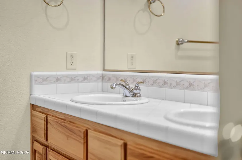 1138 Country Club, Minden, Nevada 89423, 3 Bedrooms Bedrooms, ,2 BathroomsBathrooms,Residential,Residential,Country Club,0,260012654