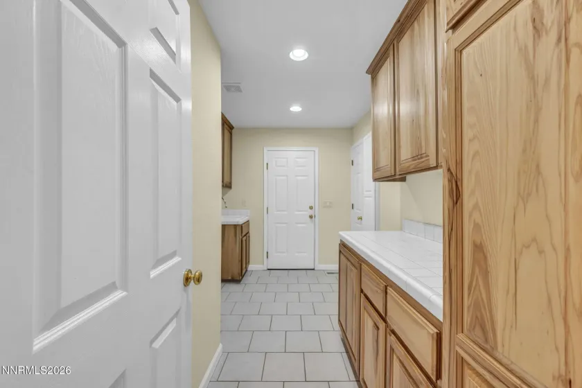 1138 Country Club, Minden, Nevada 89423, 3 Bedrooms Bedrooms, ,2 BathroomsBathrooms,Residential,Residential,Country Club,0,260012654