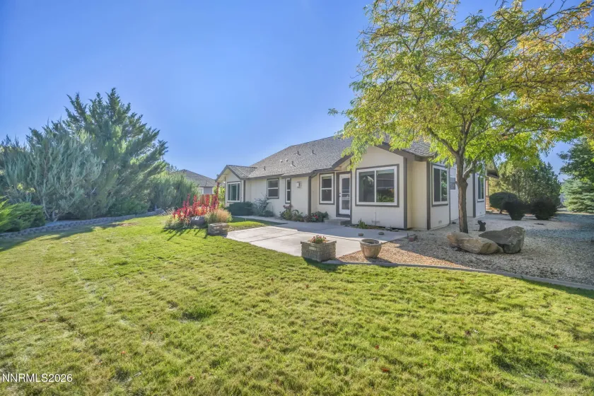 1138 Country Club, Minden, Nevada 89423, 3 Bedrooms Bedrooms, ,2 BathroomsBathrooms,Residential,Residential,Country Club,0,260012654