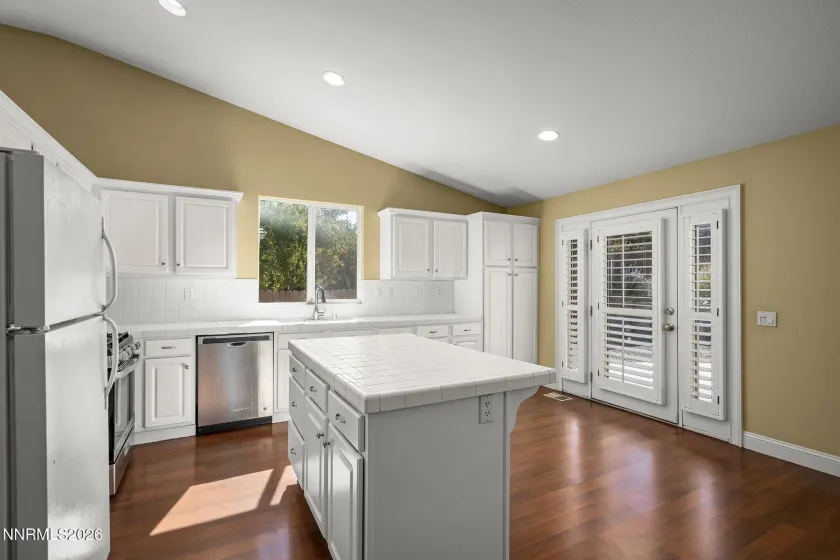 3685 Bozeman, Reno, Nevada 89511, 4 Bedrooms Bedrooms, ,2 BathroomsBathrooms,Residential,Residential,Bozeman,0,260012655