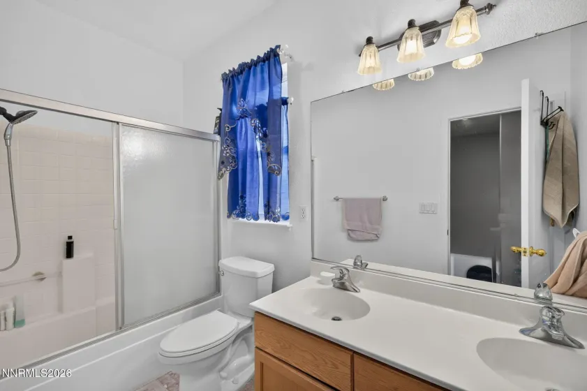 279 Jordan, Fernley, Nevada 89408, 4 Bedrooms Bedrooms, ,3 BathroomsBathrooms,Residential,Residential,Jordan,0,260012661
