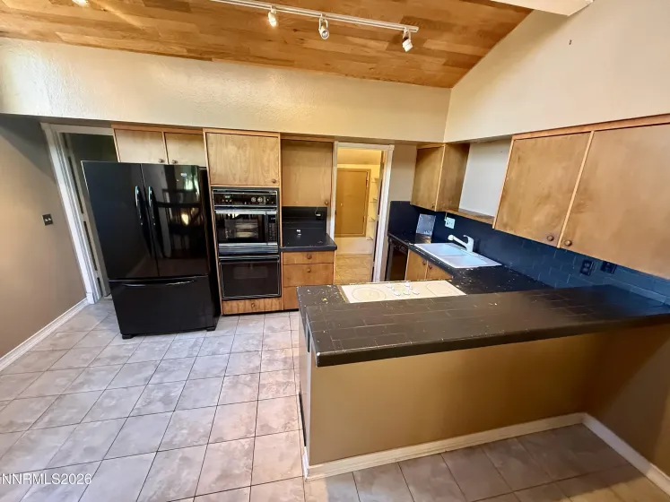 1949 Villa, Reno, Nevada 89509, 2 Bedrooms Bedrooms, ,3 BathroomsBathrooms,Residential,Residential,Villa,0,260012663