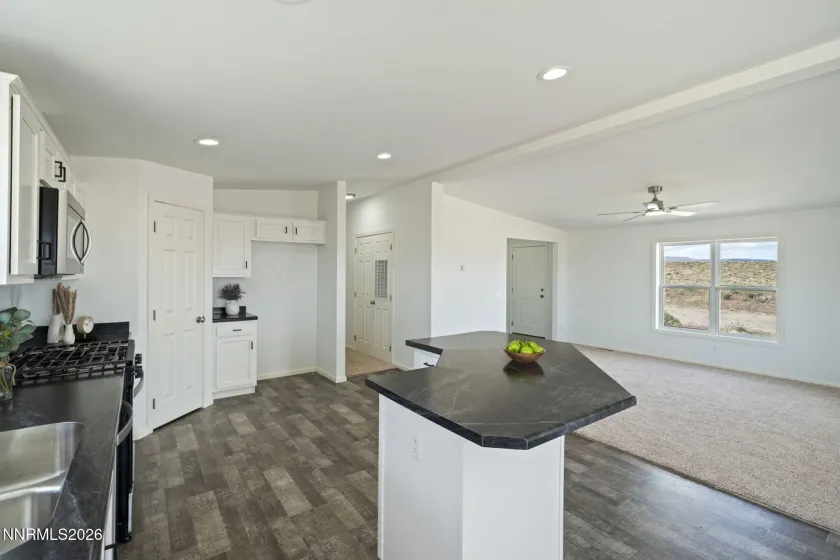 1440 Cooney, Silver Springs, Nevada 89429, 3 Bedrooms Bedrooms, ,2 BathroomsBathrooms,Residential,Residential,Cooney,0,260012664