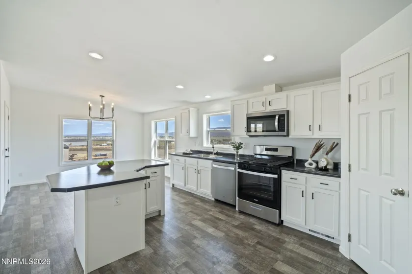 1440 Cooney, Silver Springs, Nevada 89429, 3 Bedrooms Bedrooms, ,2 BathroomsBathrooms,Residential,Residential,Cooney,0,260012664