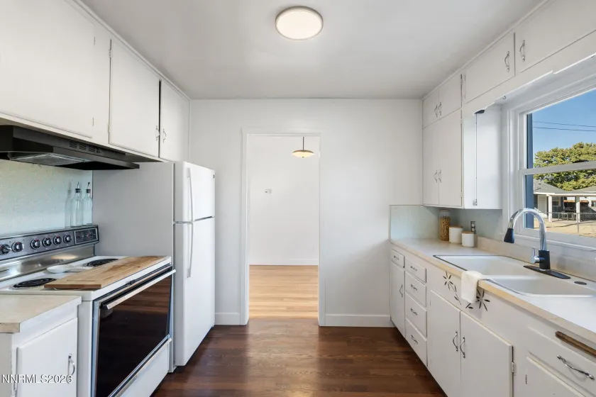 974 6th, Sparks, Nevada 89431, 2 Bedrooms Bedrooms, ,1 BathroomBathrooms,Residential,Residential,6th,0,260012666