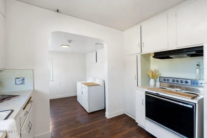 974 6th, Sparks, Nevada 89431, 2 Bedrooms Bedrooms, ,1 BathroomBathrooms,Residential,Residential,6th,0,260012666