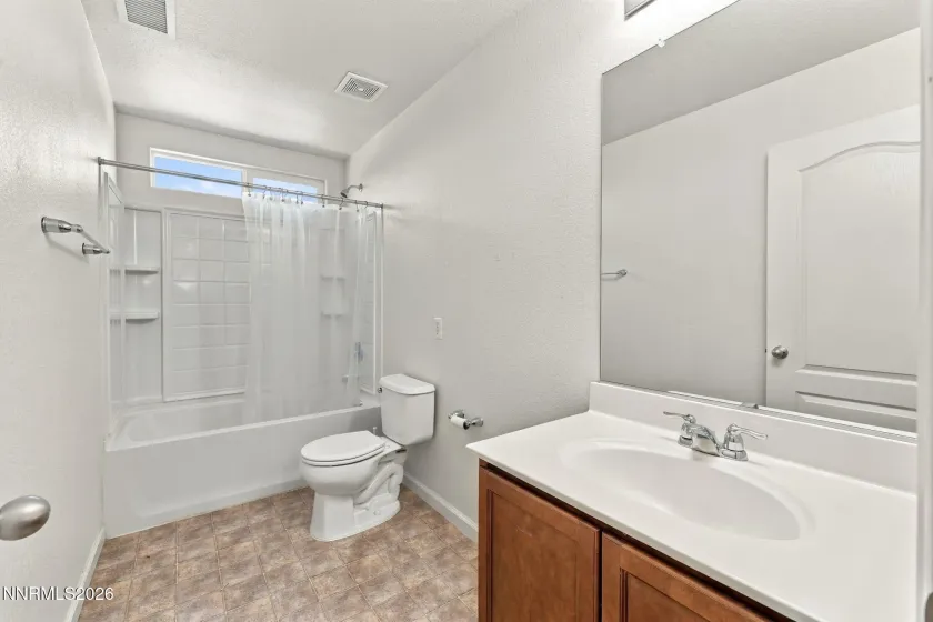 11640 Verazae, Reno, Nevada 89521, 4 Bedrooms Bedrooms, ,3 BathroomsBathrooms,Residential,Residential,Verazae,0,260012667