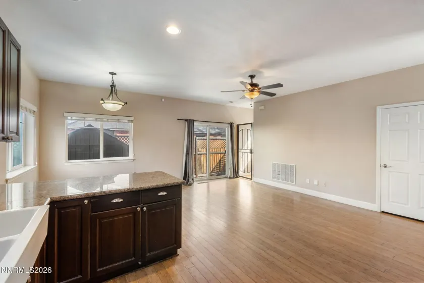 880 Salazar, Reno, Nevada 89509, 3 Bedrooms Bedrooms, ,3 BathroomsBathrooms,Residential,Residential,Salazar,0,260012669