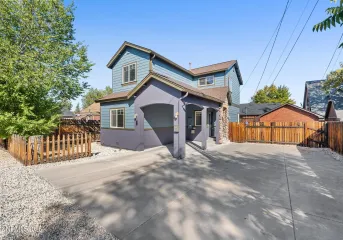 880 Salazar, Reno, Nevada 89509, 3 Bedrooms Bedrooms, ,3 BathroomsBathrooms,Residential,Residential,Salazar,0,260012669