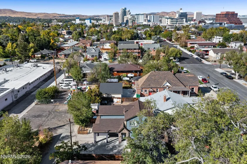 880 Salazar, Reno, Nevada 89509, 3 Bedrooms Bedrooms, ,3 BathroomsBathrooms,Residential,Residential,Salazar,0,260012669