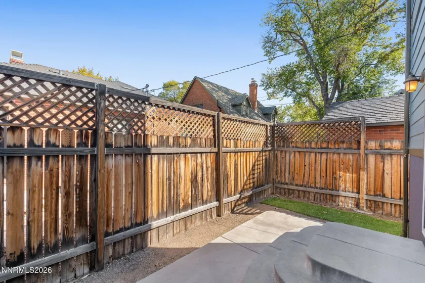 880 Salazar, Reno, Nevada 89509, 3 Bedrooms Bedrooms, ,3 BathroomsBathrooms,Residential,Residential,Salazar,0,260012669