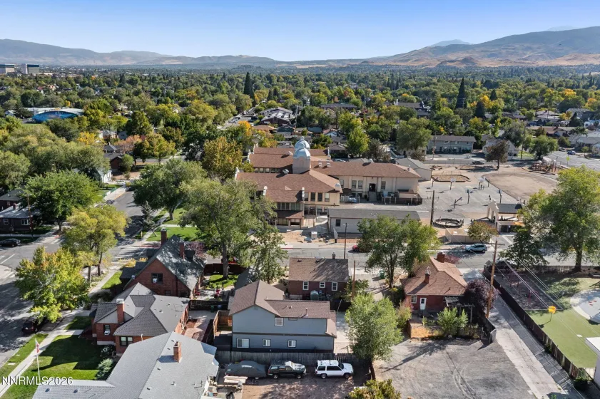 880 Salazar, Reno, Nevada 89509, 3 Bedrooms Bedrooms, ,3 BathroomsBathrooms,Residential,Residential,Salazar,0,260012669