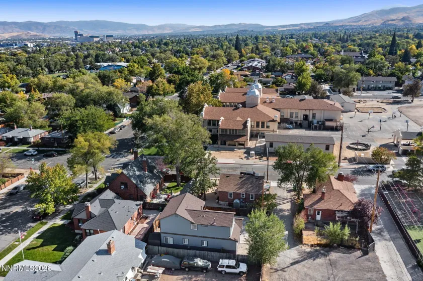 880 Salazar, Reno, Nevada 89509, 3 Bedrooms Bedrooms, ,3 BathroomsBathrooms,Residential,Residential,Salazar,0,260012669