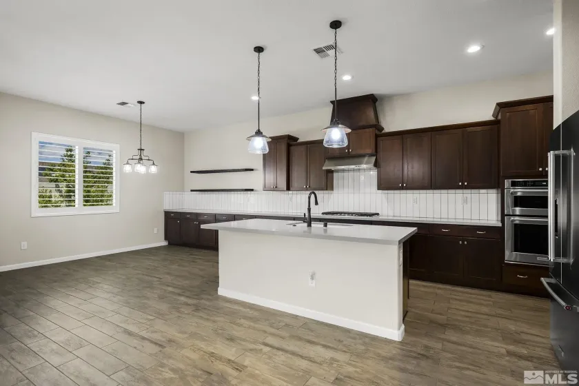 1987 Phaethon, Reno, Nevada 89521, 2 Bedrooms Bedrooms, ,3 BathroomsBathrooms,Residential,Residential,Phaethon,0,260012671