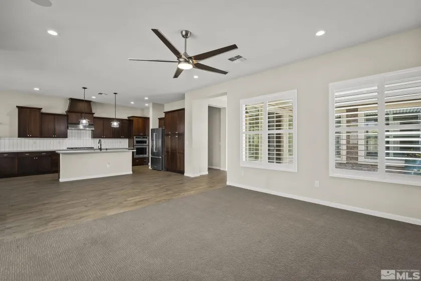 1987 Phaethon, Reno, Nevada 89521, 2 Bedrooms Bedrooms, ,3 BathroomsBathrooms,Residential,Residential,Phaethon,0,260012671