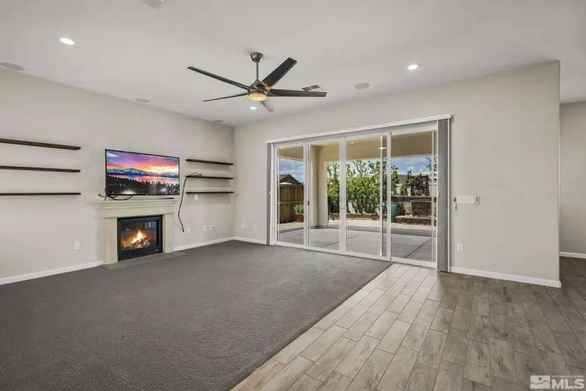 1987 Phaethon, Reno, Nevada 89521, 2 Bedrooms Bedrooms, ,3 BathroomsBathrooms,Residential,Residential,Phaethon,0,260012671