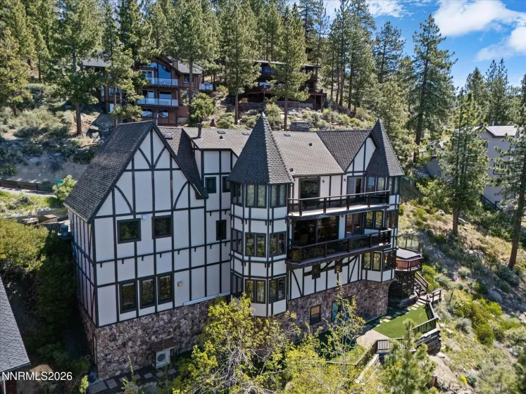 225 Martin Drive, Zephyr Cove, Nevada 89448, 5 Bedrooms Bedrooms, ,7 BathroomsBathrooms,Residential,Residential,Martin Drive,0,260012674
