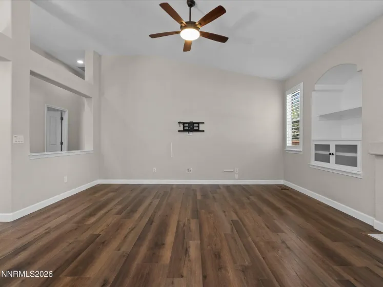 270 River Flow, Reno, Nevada 89523, 3 Bedrooms Bedrooms, ,2 BathroomsBathrooms,Residential,Residential,River Flow,0,260012677