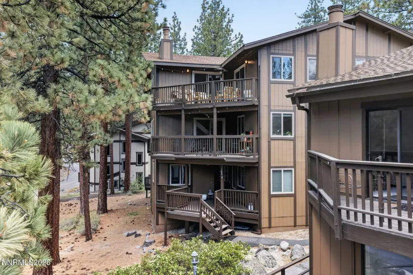 100 Lake Village, Stateline, Nevada 89449, 4 Bedrooms Bedrooms, ,3 BathroomsBathrooms,Residential,Residential,Lake Village,0,260006775