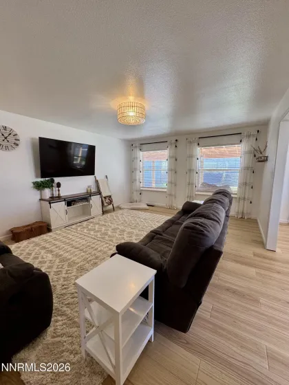 5230 Offenhauser, Winnemucca, Nevada 89445, 3 Bedrooms Bedrooms, ,3 BathroomsBathrooms,Residential,Residential,Offenhauser,0,260012678