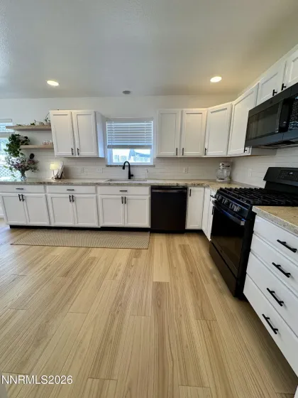5230 Offenhauser, Winnemucca, Nevada 89445, 3 Bedrooms Bedrooms, ,3 BathroomsBathrooms,Residential,Residential,Offenhauser,0,260012678