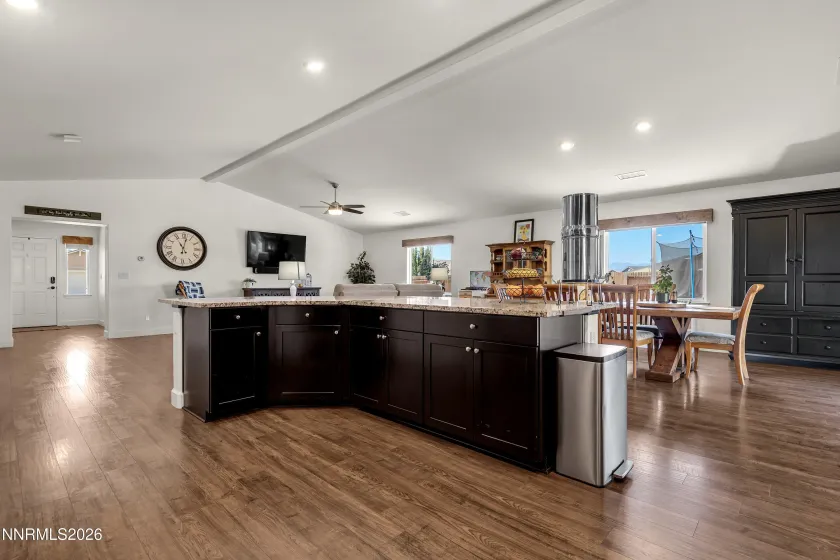 1107 Saffron Woods, Sparks, Nevada 89441, 4 Bedrooms Bedrooms, ,3 BathroomsBathrooms,Residential,Residential,Saffron Woods,0,260012679