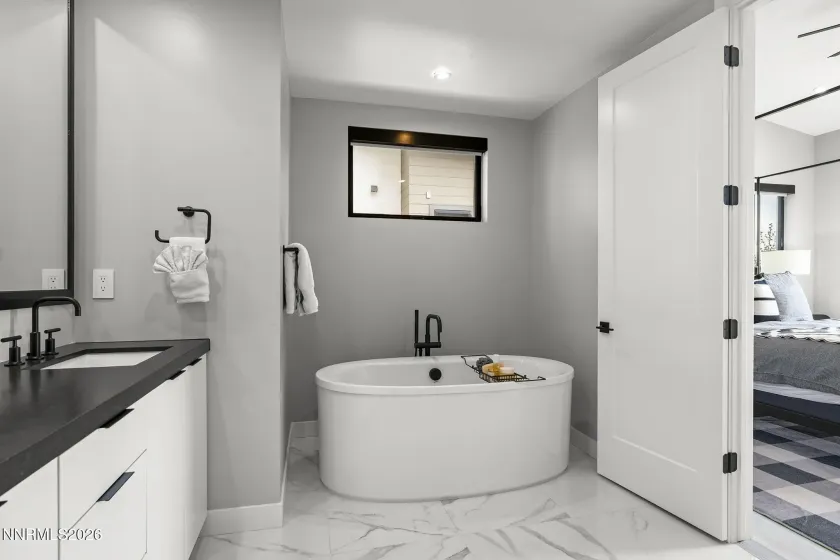 76 Caballada, Reno, Nevada 89511, 2 Bedrooms Bedrooms, ,3 BathroomsBathrooms,Residential,Residential,Caballada,0,260012682