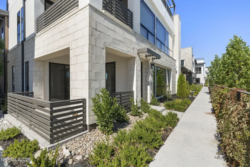 76 Caballada, Reno, Nevada 89511, 2 Bedrooms Bedrooms, ,3 BathroomsBathrooms,Residential,Residential,Caballada,0,260012682