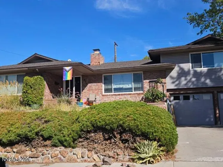 595 Sunnyside, Reno, Nevada 89503, 4 Bedrooms Bedrooms, ,3 BathroomsBathrooms,Residential,Residential,Sunnyside,0,260012684