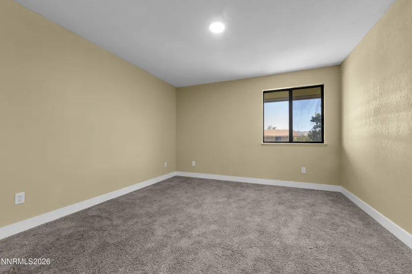 861 Nutmeg, Reno, Nevada 89502, 2 Bedrooms Bedrooms, ,2 BathroomsBathrooms,Residential,Residential,Nutmeg,0,260012686