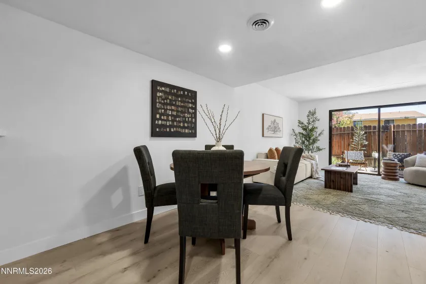 861 Nutmeg, Reno, Nevada 89502, 2 Bedrooms Bedrooms, ,2 BathroomsBathrooms,Residential,Residential,Nutmeg,0,260012686