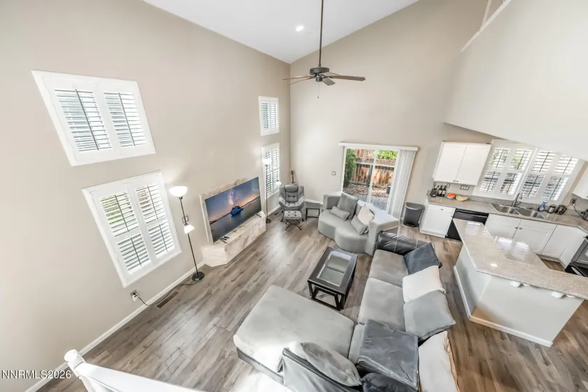 998 Marble Hills, Sparks, Nevada 89436, 2 Bedrooms Bedrooms, ,3 BathroomsBathrooms,Residential,Residential,Marble Hills,0,260003957