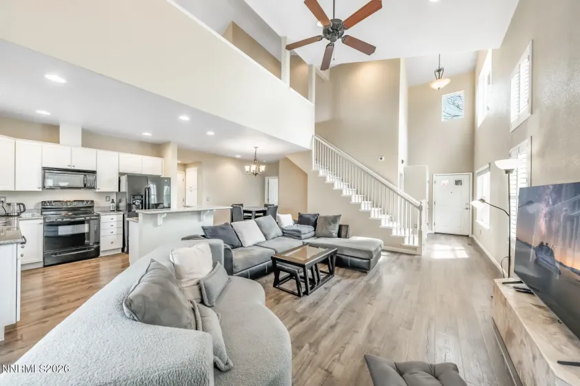 998 Marble Hills, Sparks, Nevada 89436, 2 Bedrooms Bedrooms, ,3 BathroomsBathrooms,Residential,Residential,Marble Hills,0,260003957
