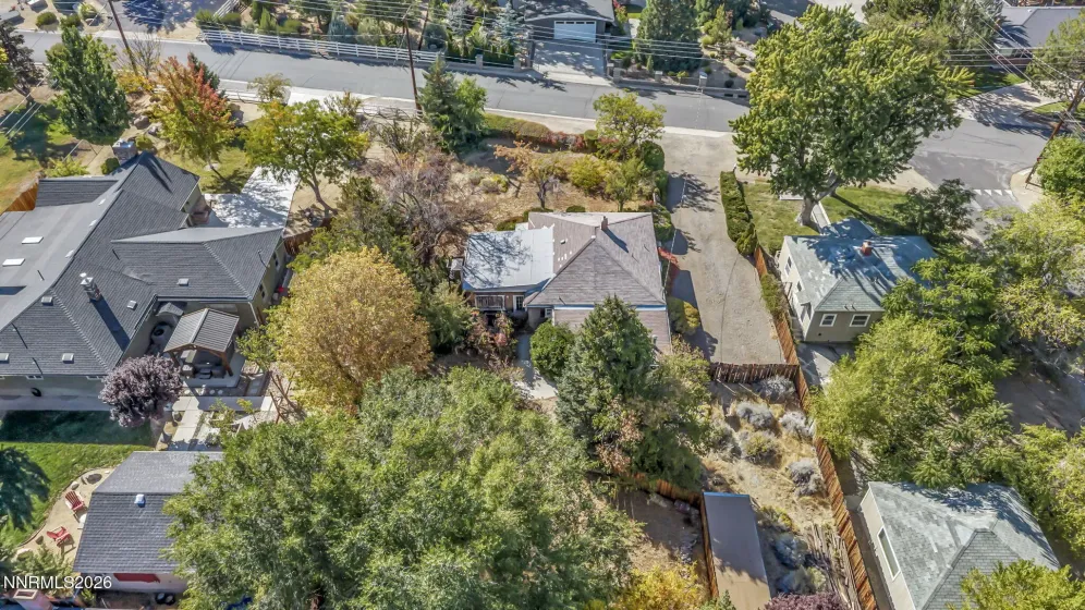 1400 Davidson, Reno, Nevada 89509, 2 Bedrooms Bedrooms, ,2 BathroomsBathrooms,Residential,Residential,Davidson,0,260012691