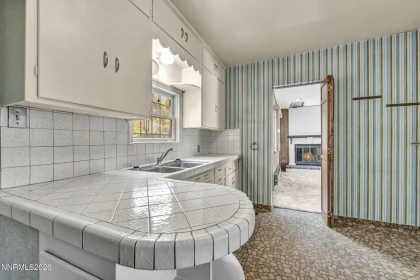1400 Davidson, Reno, Nevada 89509, 2 Bedrooms Bedrooms, ,2 BathroomsBathrooms,Residential,Residential,Davidson,0,260012691