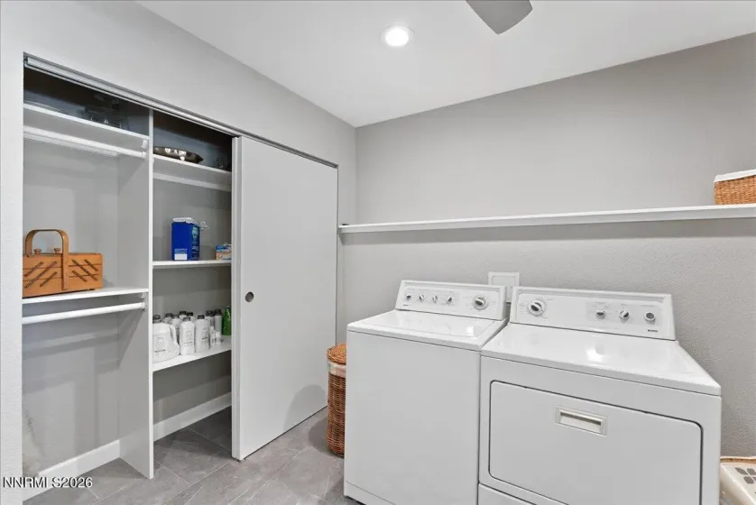 820 Keele, Reno, Nevada 89509, 4 Bedrooms Bedrooms, ,2 BathroomsBathrooms,Residential,Residential,Keele,0,260012692