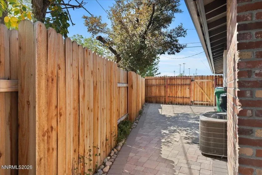 820 Keele, Reno, Nevada 89509, 4 Bedrooms Bedrooms, ,2 BathroomsBathrooms,Residential,Residential,Keele,0,260012692