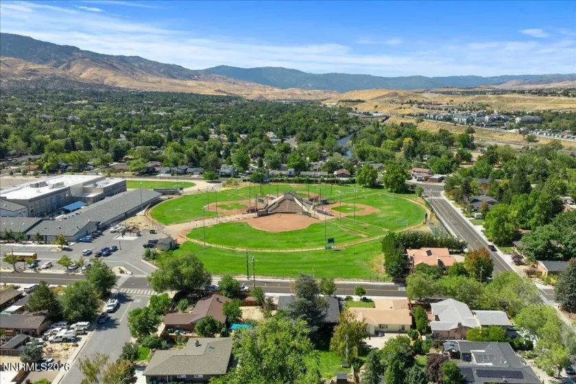 820 Keele, Reno, Nevada 89509, 4 Bedrooms Bedrooms, ,2 BathroomsBathrooms,Residential,Residential,Keele,0,260012692