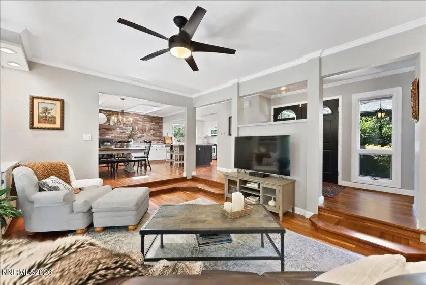 820 Keele, Reno, Nevada 89509, 4 Bedrooms Bedrooms, ,2 BathroomsBathrooms,Residential,Residential,Keele,0,260012692